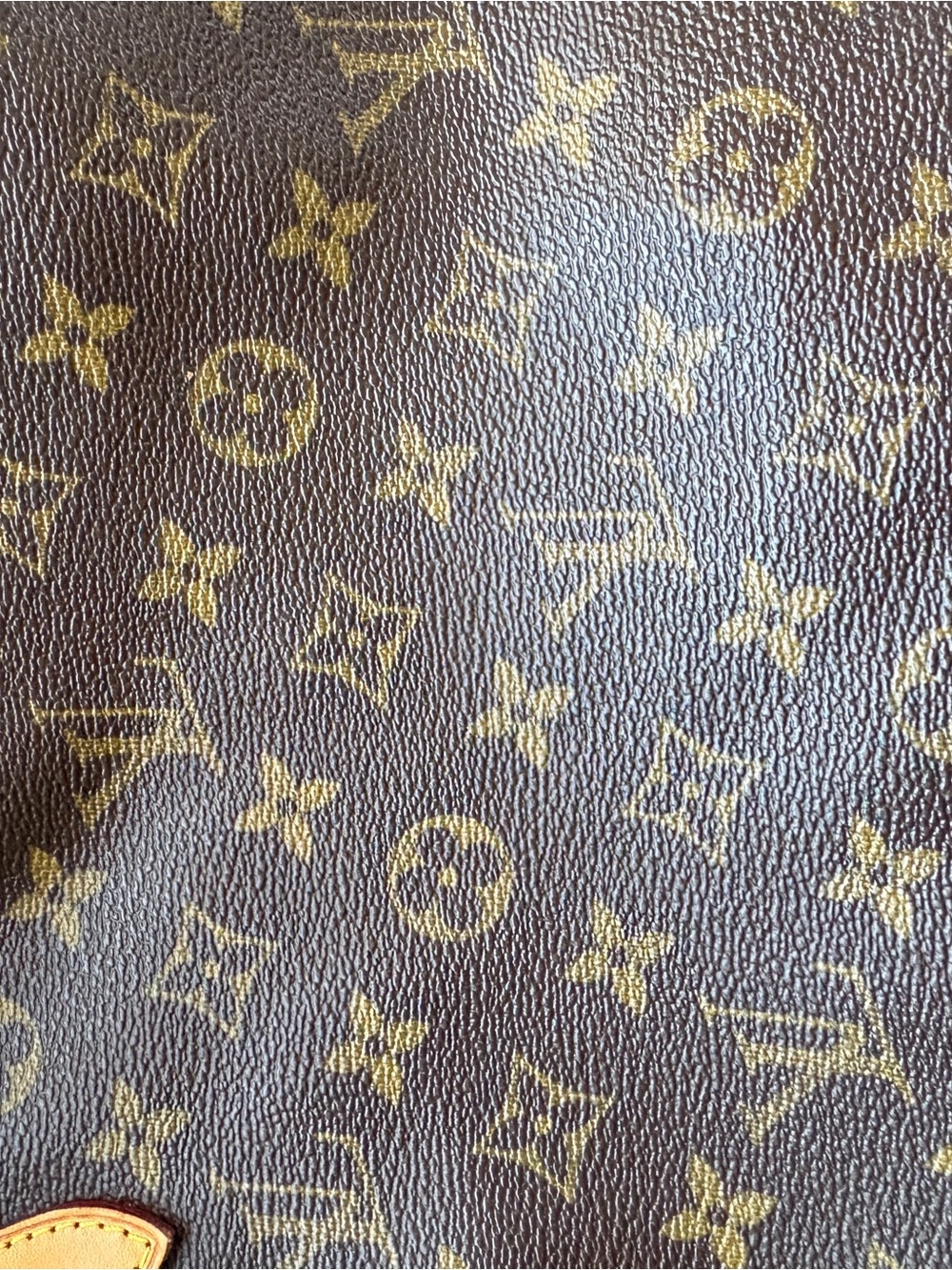 Louis Vuitton Batignolles Tote in Dark Brown with leather trim.  COA - Picture 11 of 13